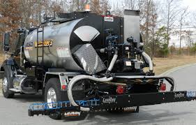 distribuidor de asfalto (petrolizadora)